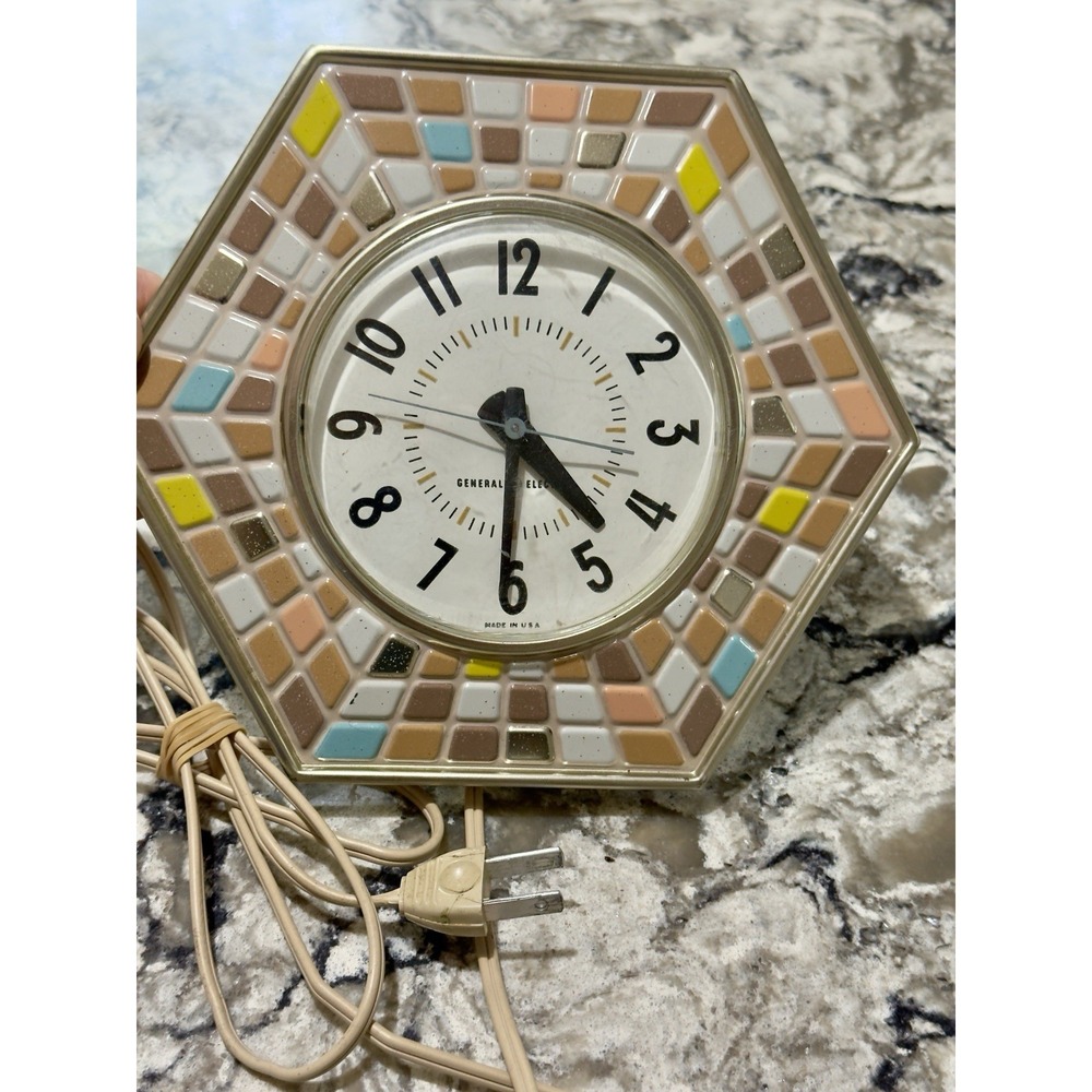 Vintage 1950's MCM General Electric G.E. 8" Mosaic Tile Wall Clock Mid Century